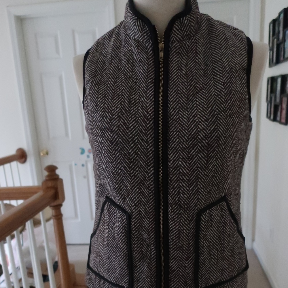Hemline Mom Herringbone vest Large